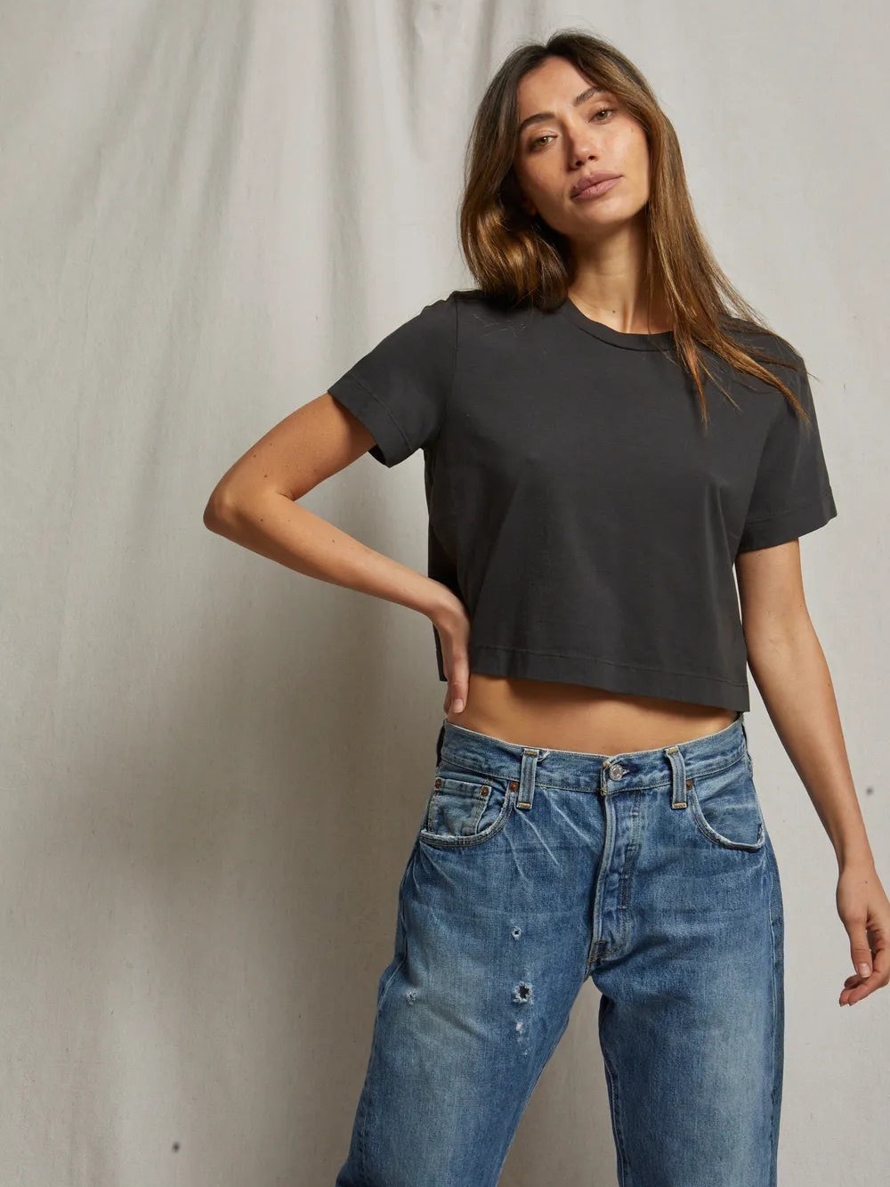 PERFECTWHITETEE cher
ringspun cotton crew tee
